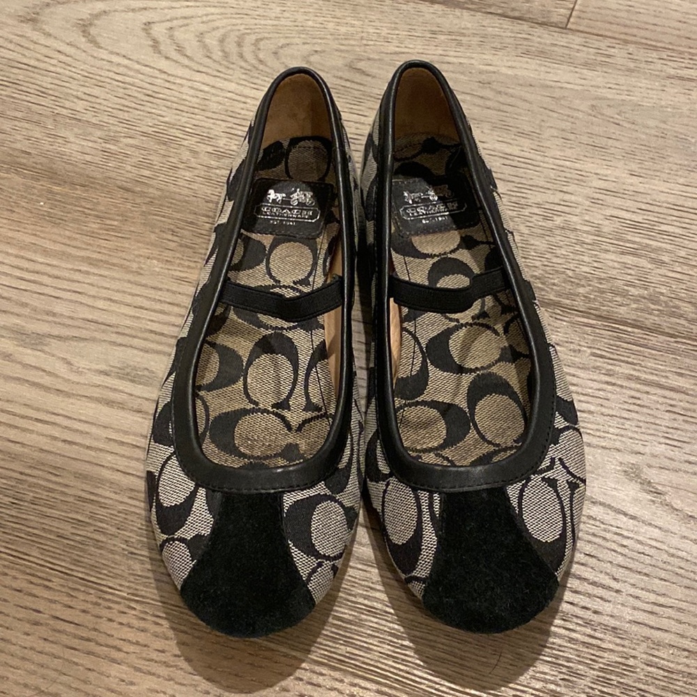 Coach Flats